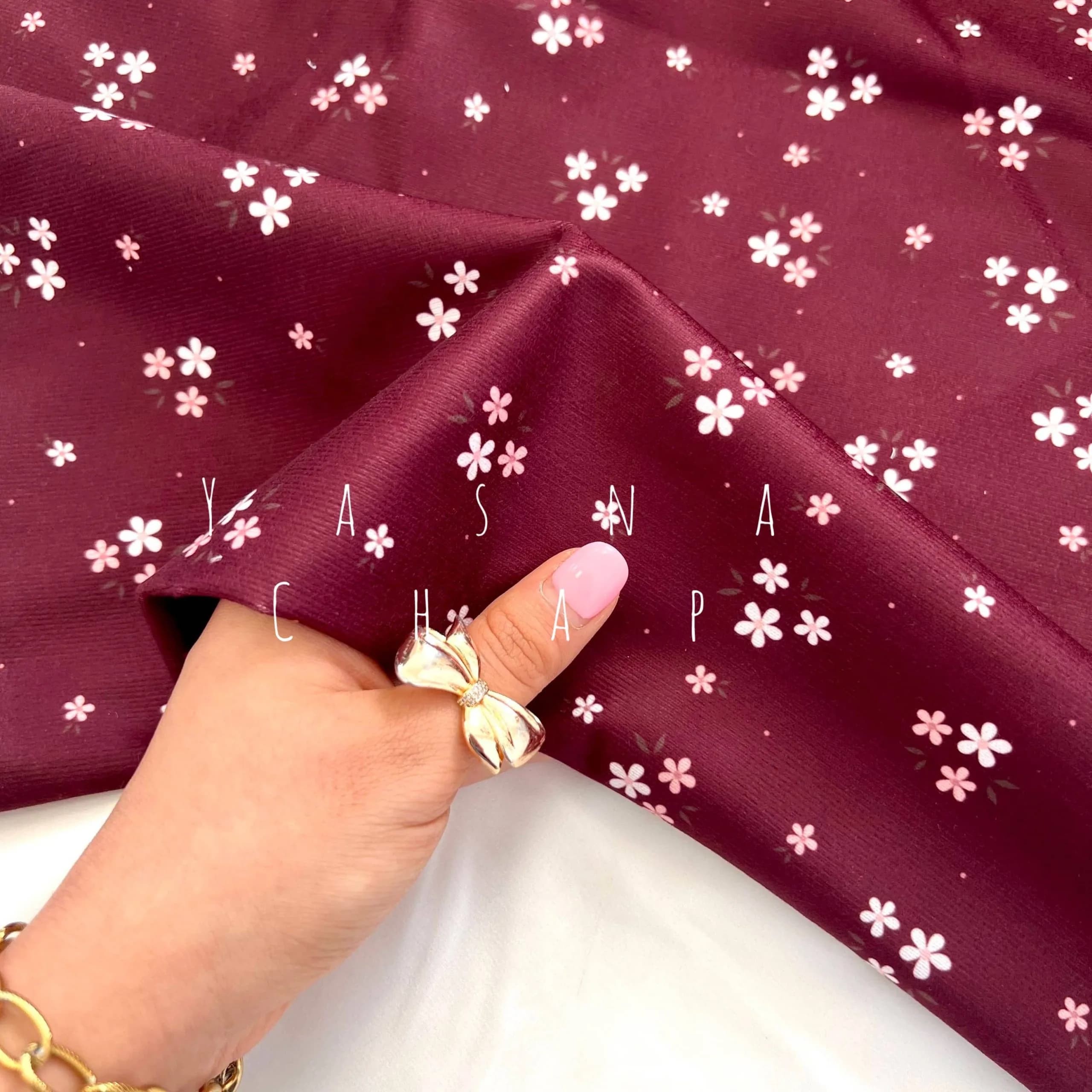 بابونه ریز زرشکی