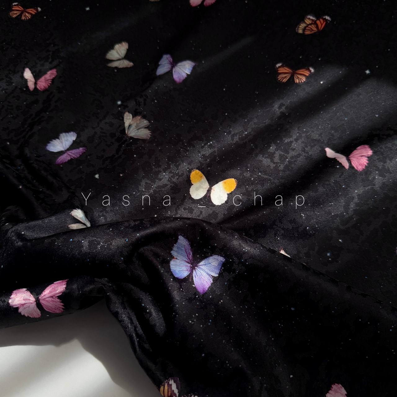 پروانه مونِلا